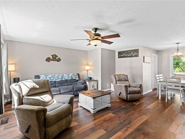 9557 Roberts Drive, Franklin Twp, OH 45005