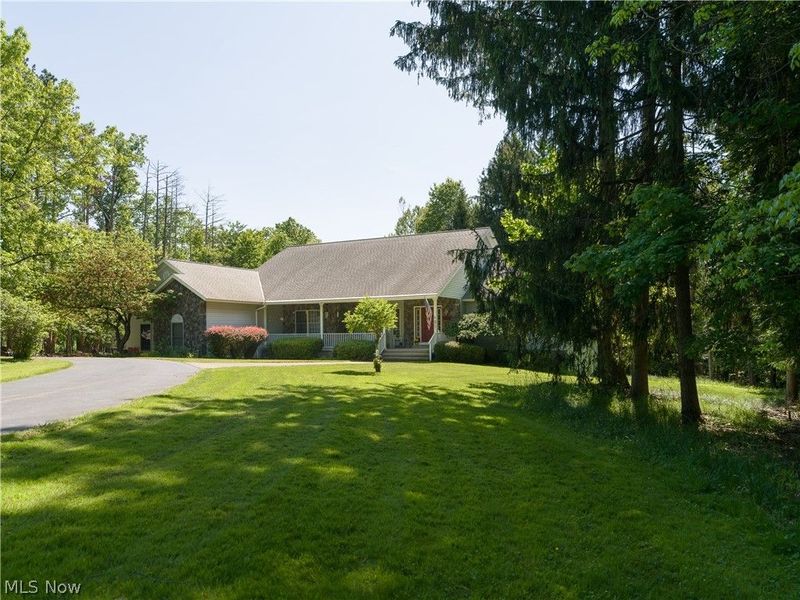 8745 Broadview Road, Broadview Heights, OH 44147 Photo 1