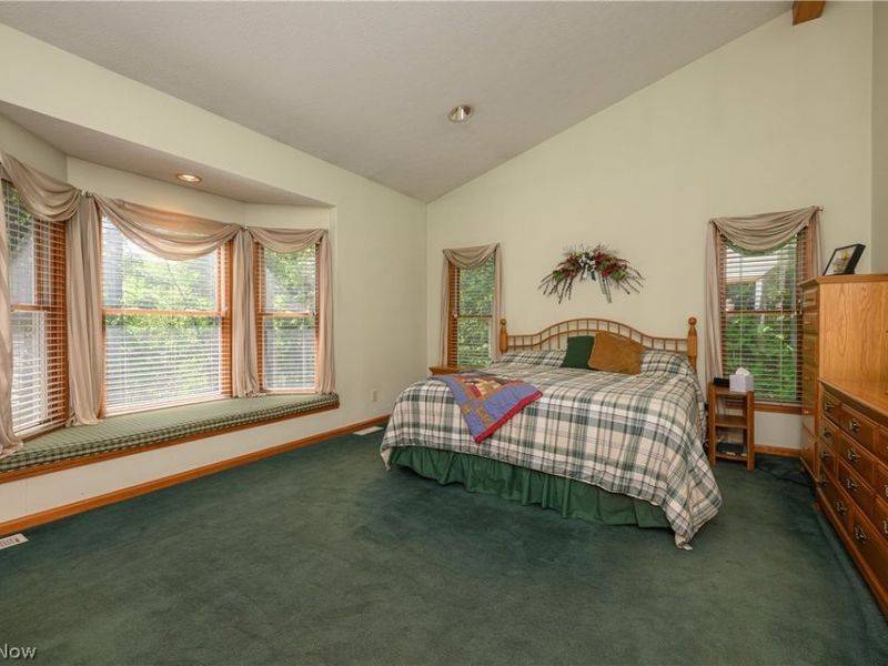 8745 Broadview Road, Broadview Heights, OH 44147 Photo 10