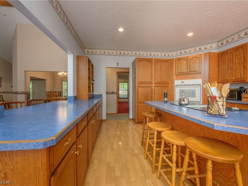 8745 Broadview Road, Broadview Heights, OH 44147 Photo 8