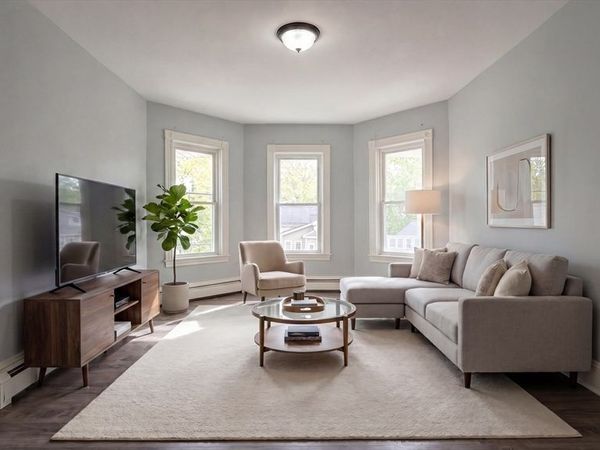 33 1/2 Barclay, Unit 3, Worcester, MA 01604