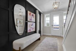 222 Crosswick Street photo 4