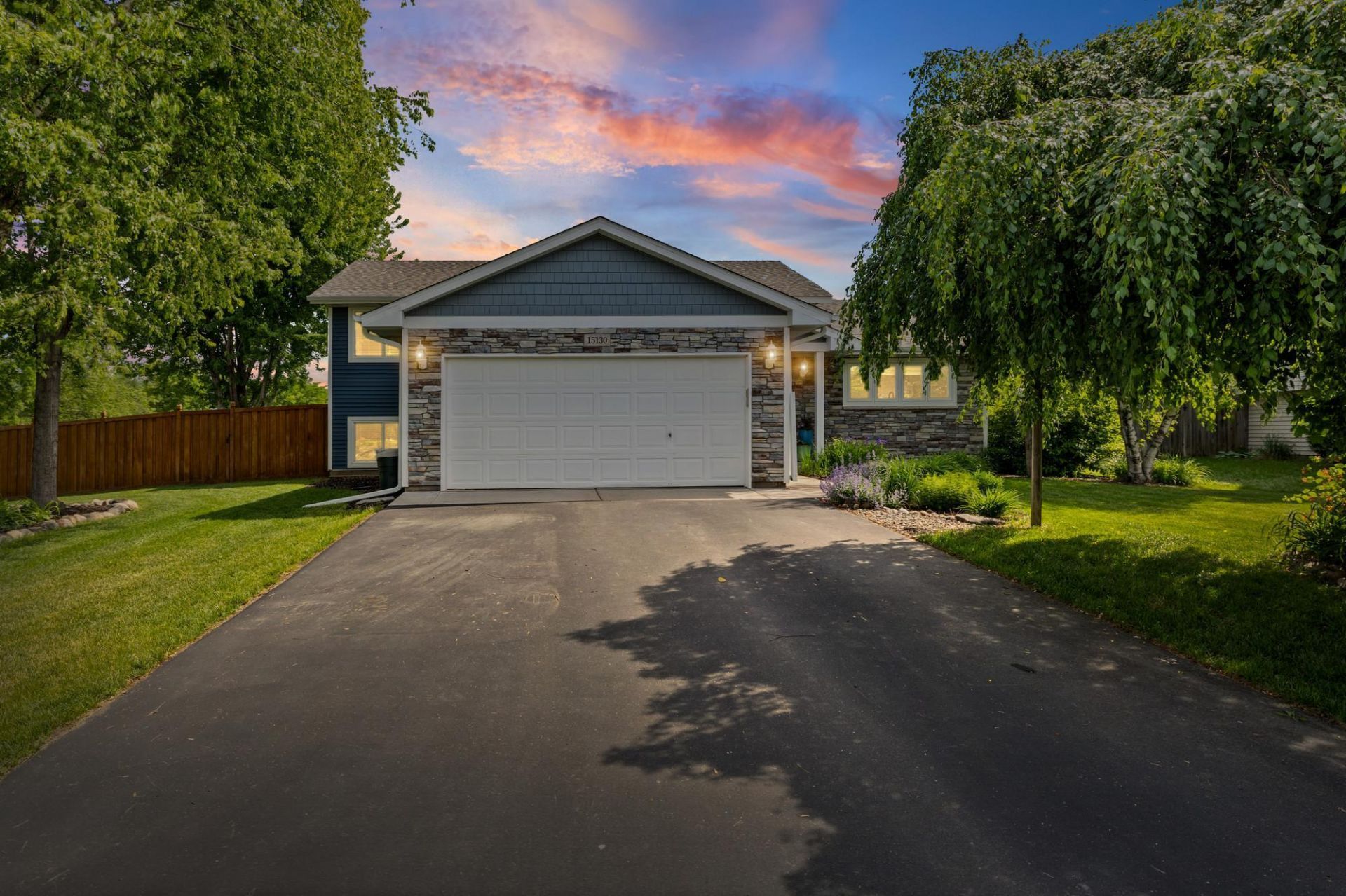 15130 Dartmoor Court , Rosemount, MN 55068