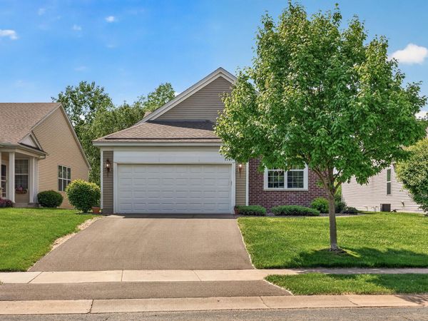 5149 157th Street N, Hugo, MN 55038