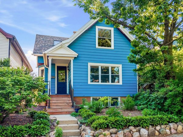 2521 N Pierce St, Milwaukee, WI 53212