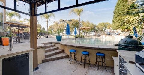 4541 Longview Dr, Rocklin, CA 95677 Photo