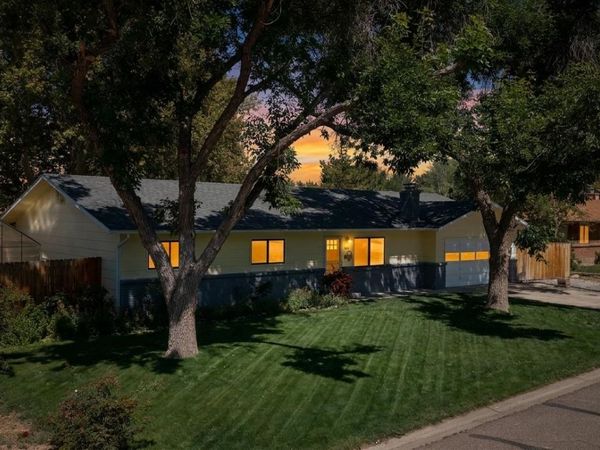 585 E Valley Drive, Grand Junction, CO 81504