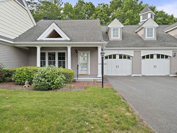 14 Sugar Maple Cir, Unit 14, Hanover, MA 02339
