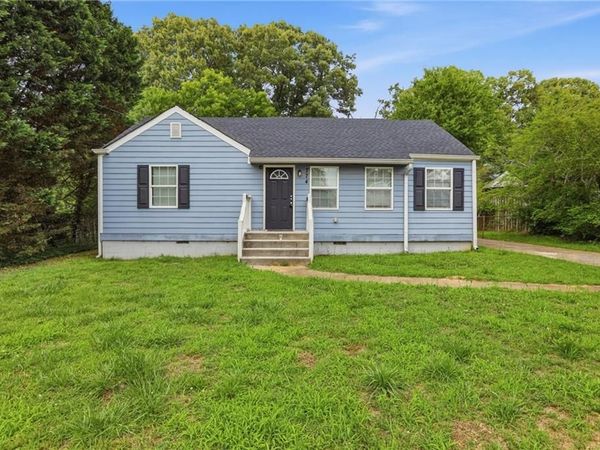 774 Linda Way , Forest Park, GA 30297