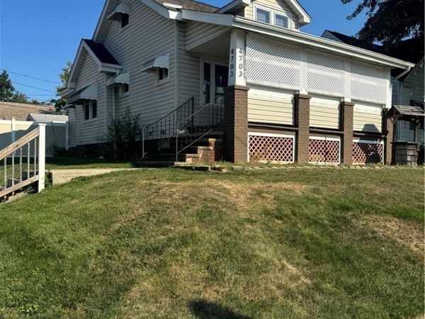 4703 E 86th Street, Garfield Heights, OH 44125