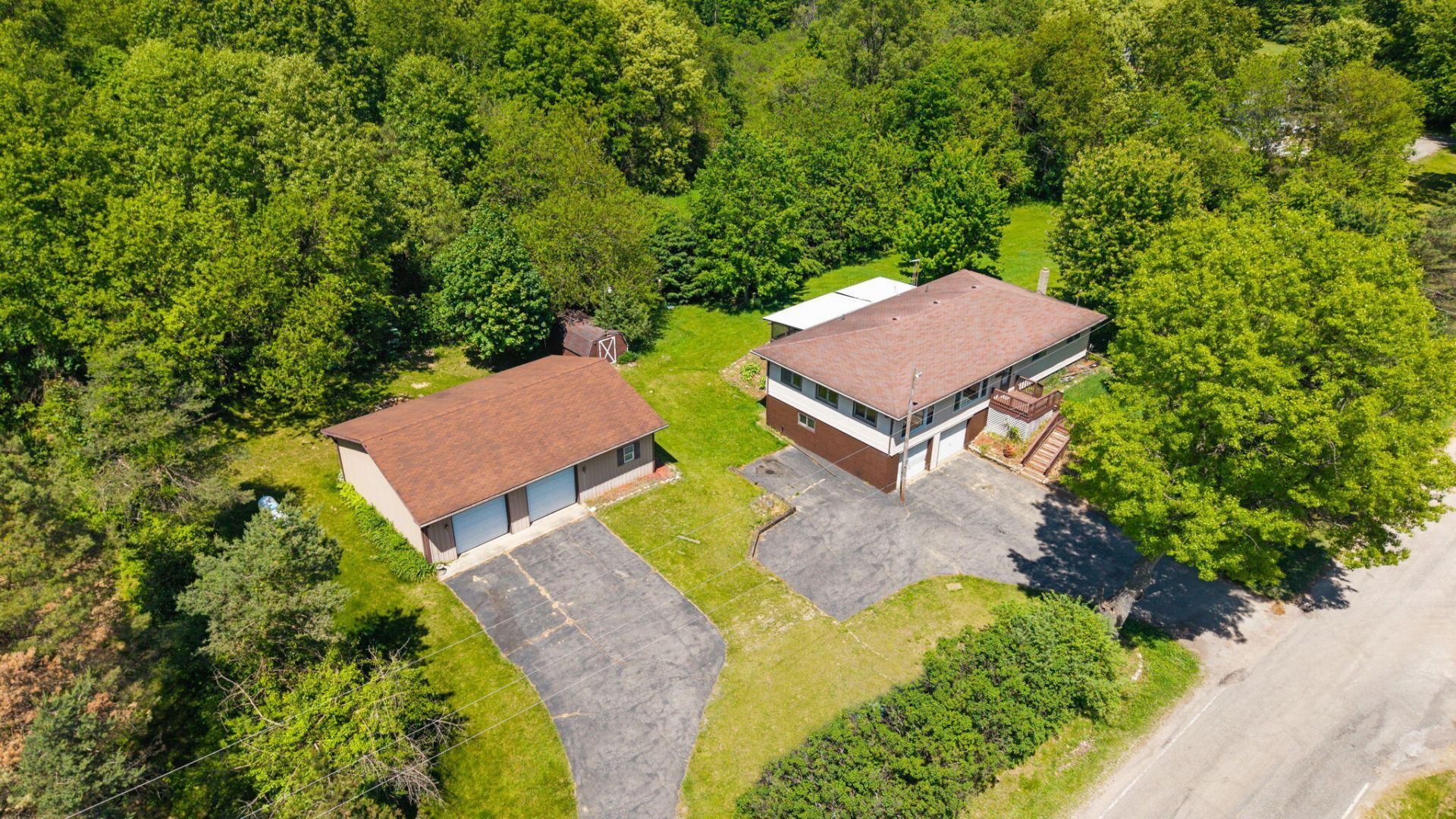 6750 Smith Road, Jackson, MI 49201 Main Photo