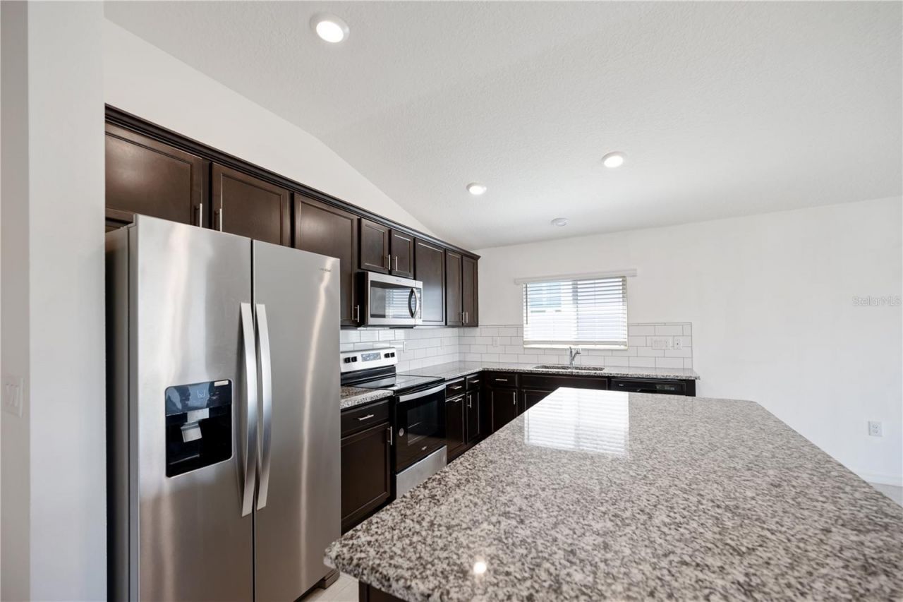 3540 74th Avenue Circle E, Sarasota, FL 34243 Photo