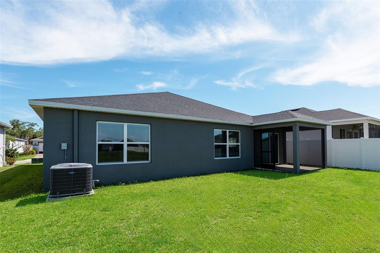 3540 74th Avenue Circle E, Sarasota, FL 34243 Photo