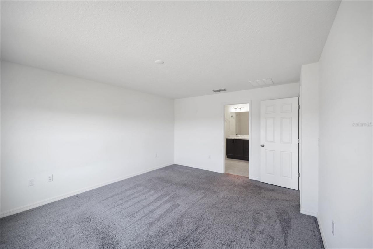 3540 74th Avenue Circle E, Sarasota, FL 34243 Photo
