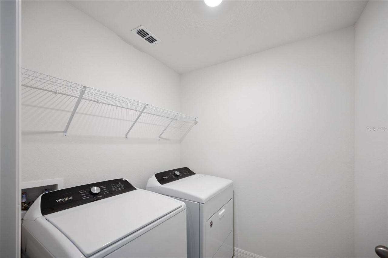 3540 74th Avenue Circle E, Sarasota, FL 34243 Photo