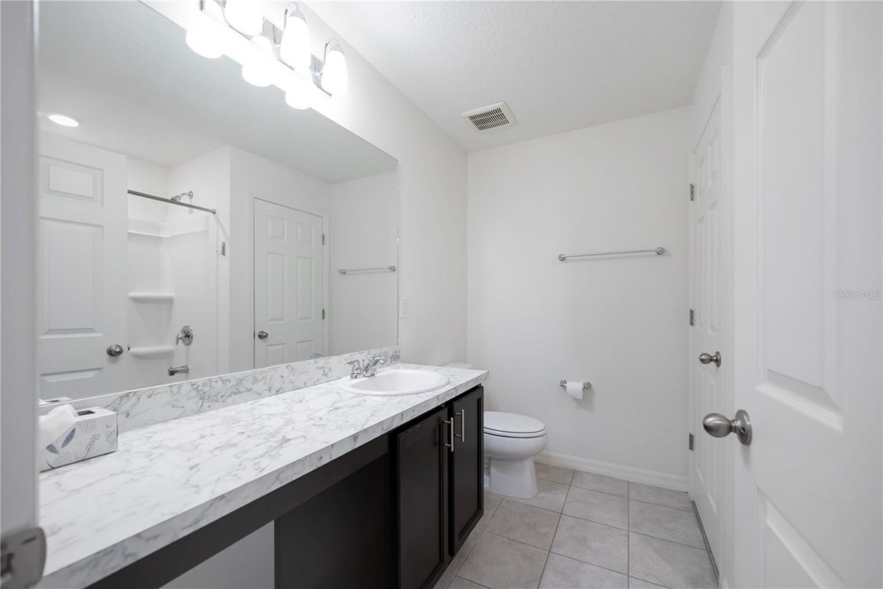 3540 74th Avenue Circle E, Sarasota, FL 34243 Photo