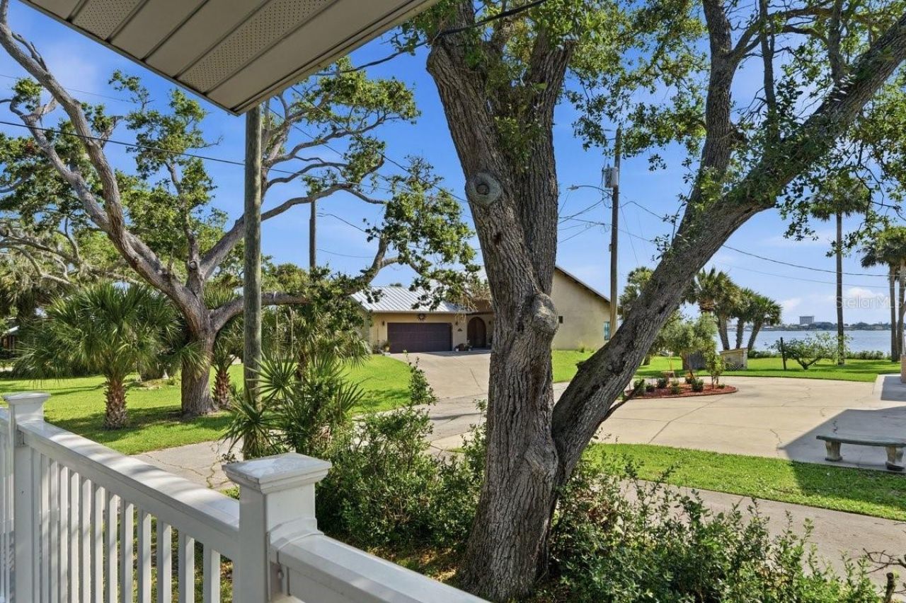 105 Mcdonald Street, South Daytona, FL 32119 Photo