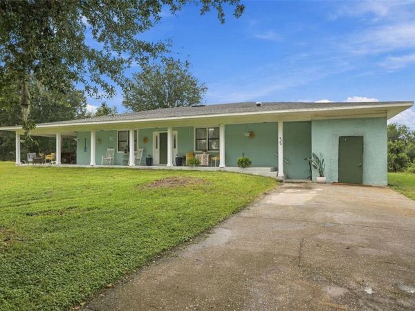 4527 REDCOAT DRIVE, WESLEY CHAPEL, FL 33543