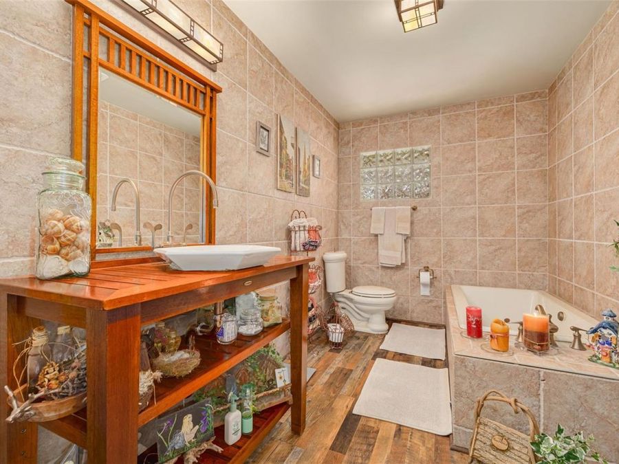 Property Image 31