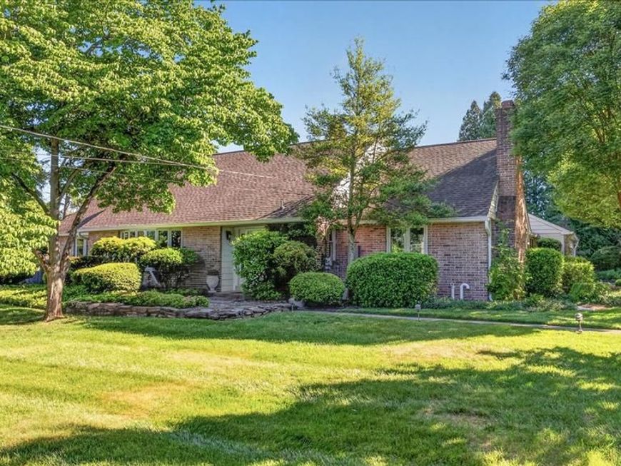 73 Shady Grove Circle , Doylestown, PA 18901 Main Photo