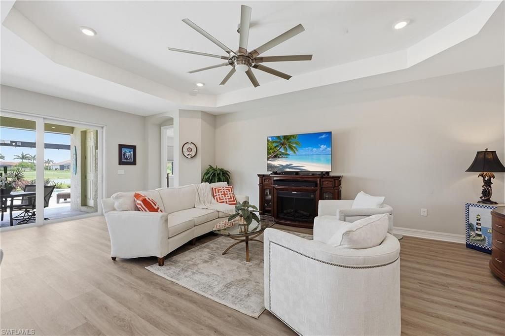 18699 Ensenada Dr, Naples, FL 34114 Photo