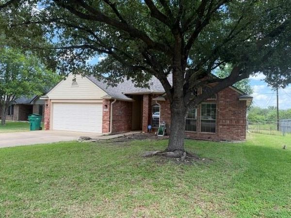 3012 Red Oak Drive, Belton, TX 76513