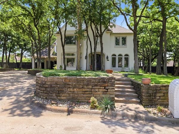605 Shady Brook Court , Southlake, TX 76092