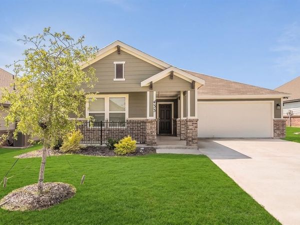 433 Rose Avenue, Cleburne, TX 76033