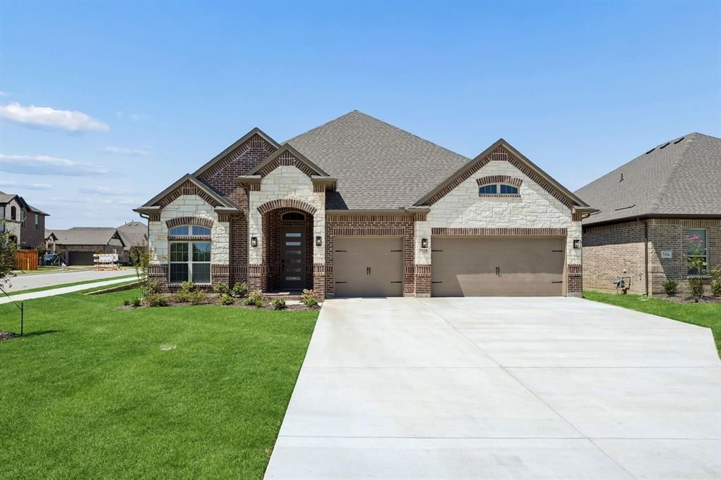 7320 Theodore Drive, Arlington, TX 76002 Main Photo