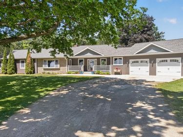 8405 50th Street SE, Eyota, MN 55934