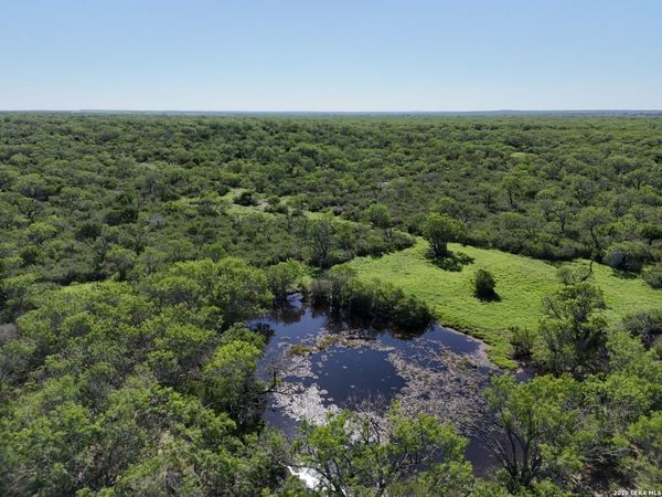 2349 CR 416, Falls City, TX 78113