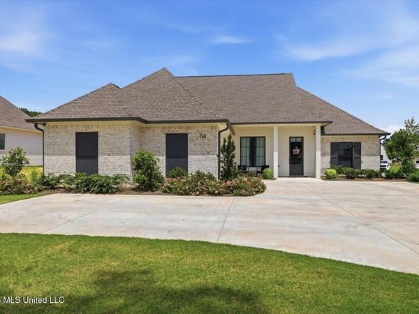 114 Katherine Lane, Madison, MS 39110