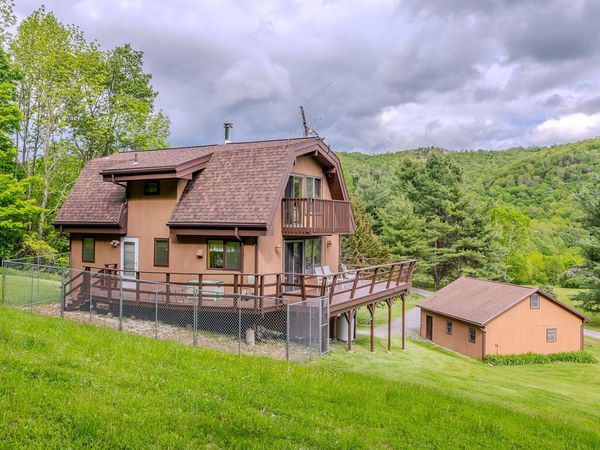 358 High Meadow Way, Danby, VT 05739