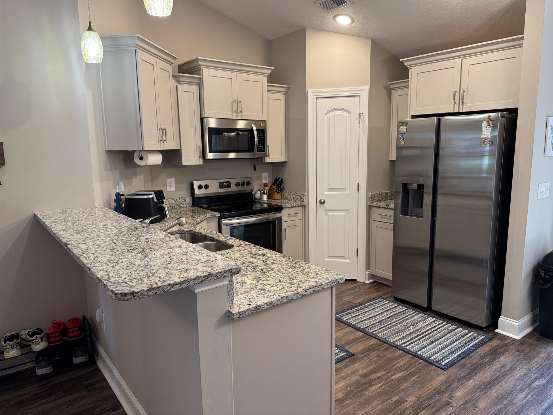 111 Berkman Ct. Photo 29