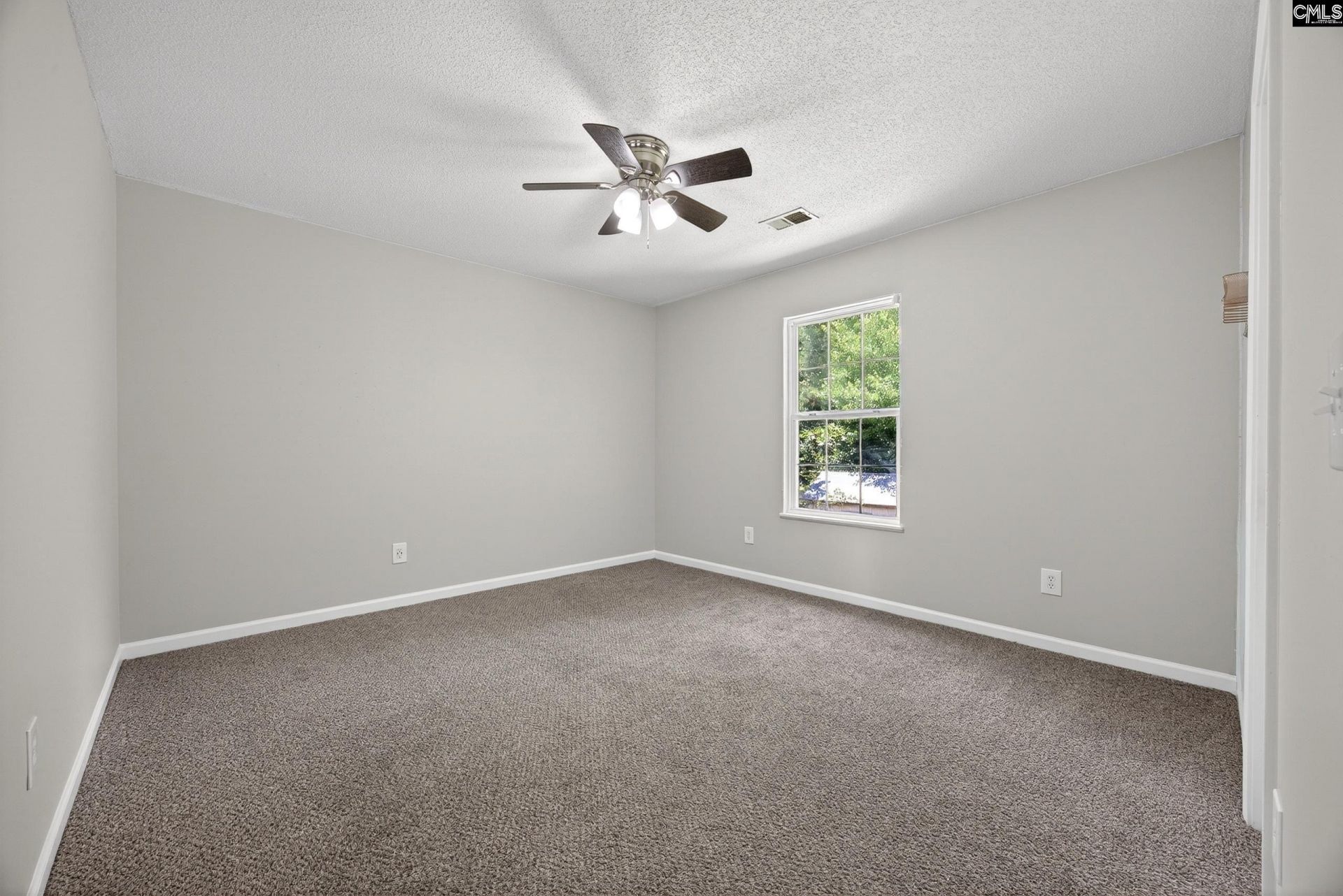 224 Walkbridge Way  Photo 33
