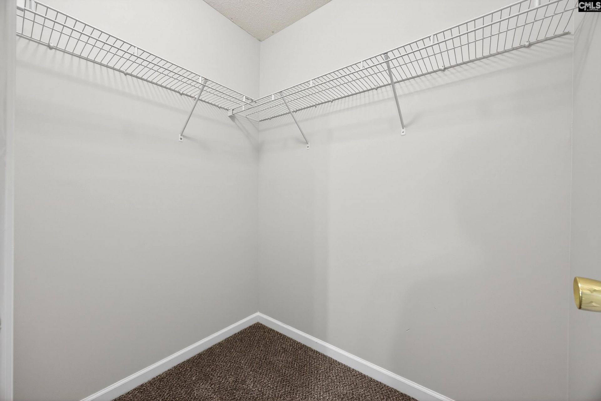 224 Walkbridge Way  Photo 35