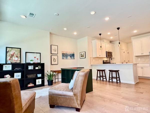 614 Sadie Circle , New Brunswick, NJ 08901