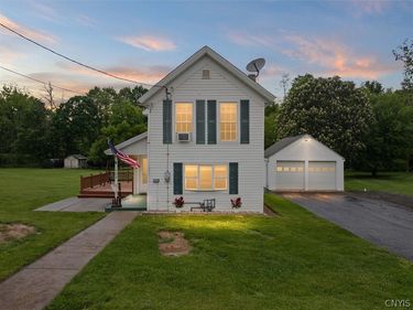 123 Seneca Avenue , Oneida, NY 13421