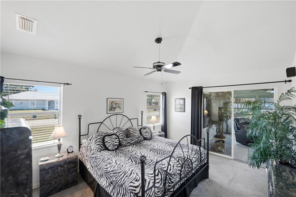102 N Miller Drive N, Sebastian, FL 32958 Photo
