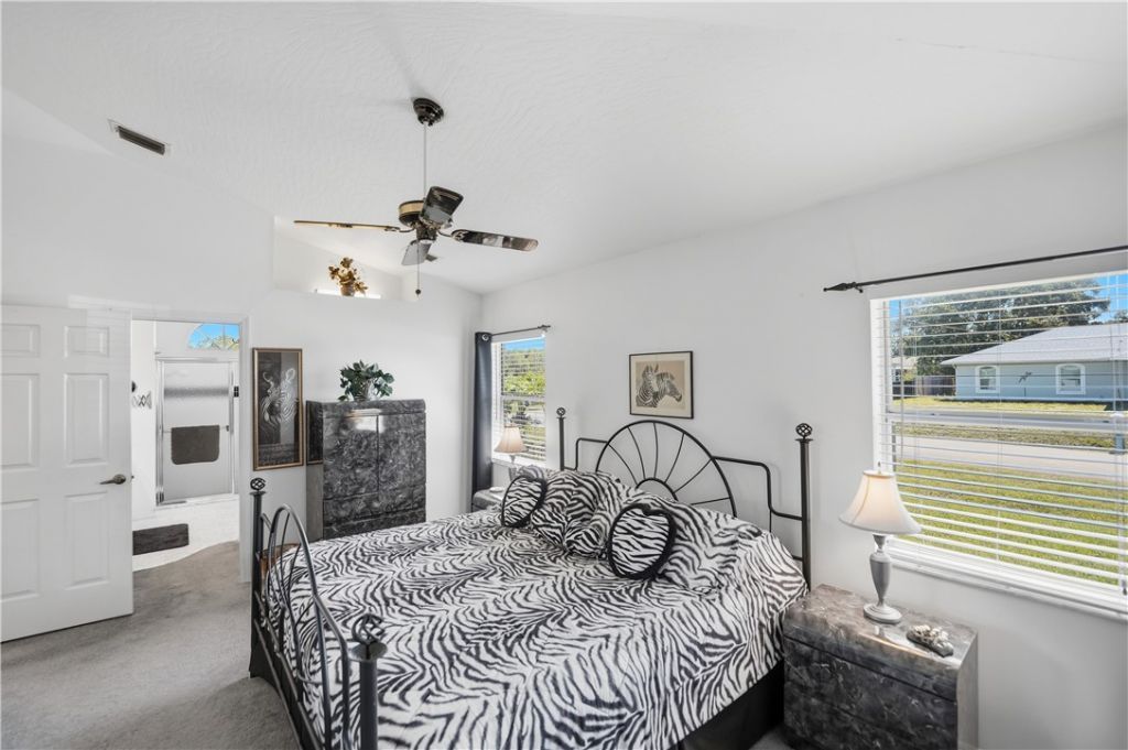 102 N Miller Drive N, Sebastian, FL 32958 Photo