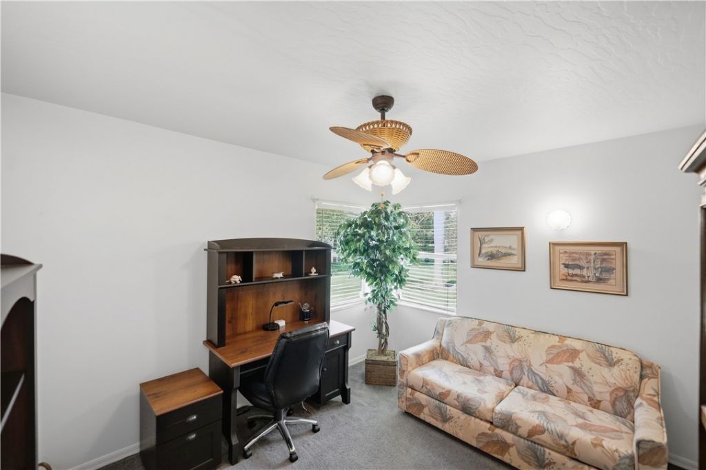 102 N Miller Drive N, Sebastian, FL 32958 Photo