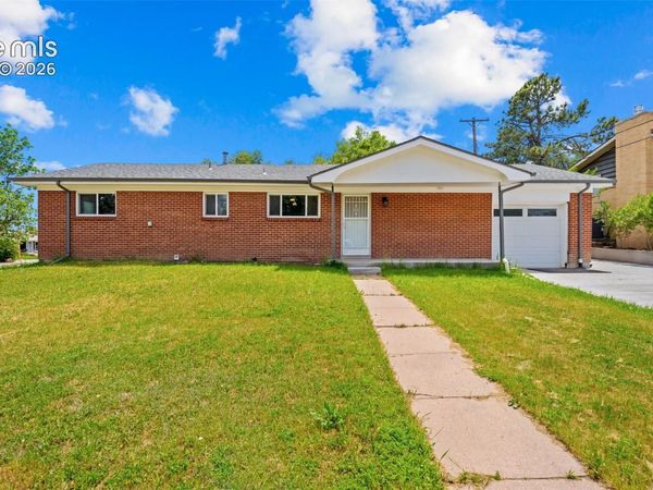 1001 Parkview Boulevard, Colorado Springs, CO 80905