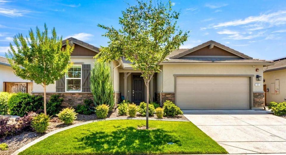 1051 Carson River Dr, Lincoln, CA 95648 Photo