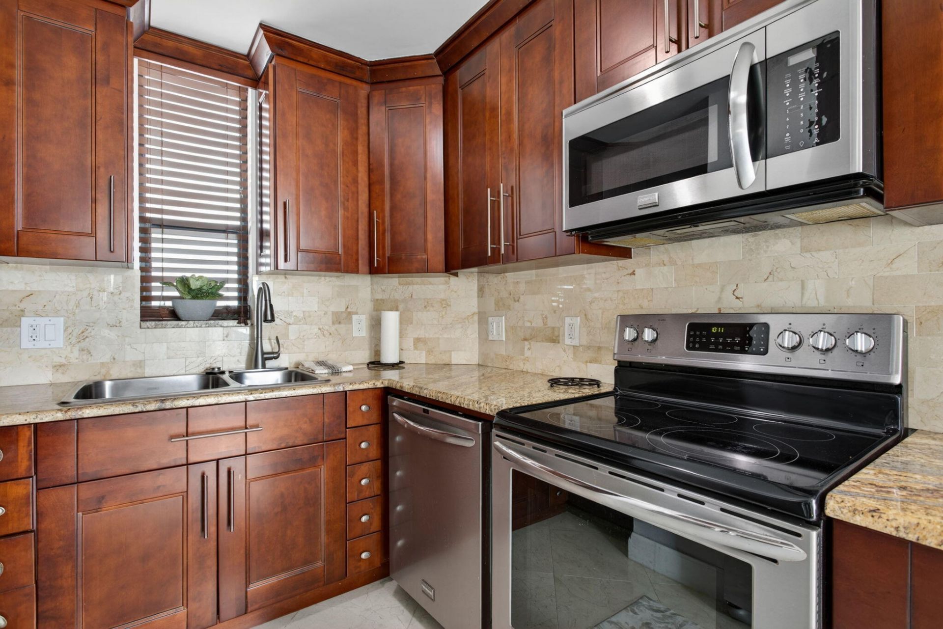 1000 S Ocean Boulevard, Unit 5j, Pompano Beach, FL 33062 Photo