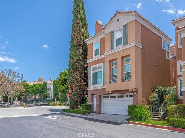 7 Medici Aisle, Irvine, CA 92606