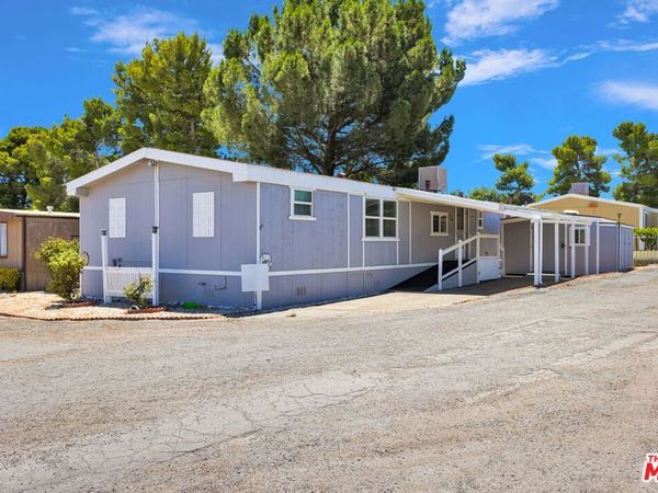 10200 Johnson Road , Unit 40, Phelan, CA 92371