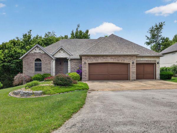 152 Dry Creek Lane , Highlandville, MO 65669