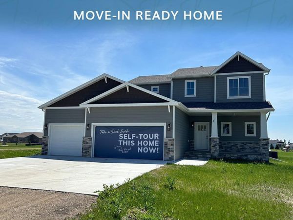 302 Neuman Boulevard , Colfax, ND 58018