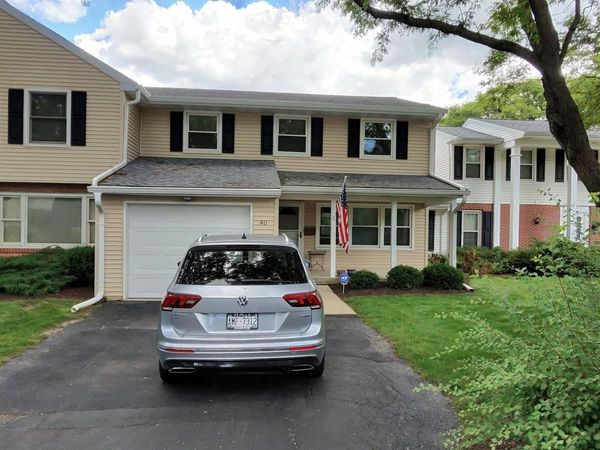 40 Whitcomb Circle, Unit 15-D, Madison, WI 53711