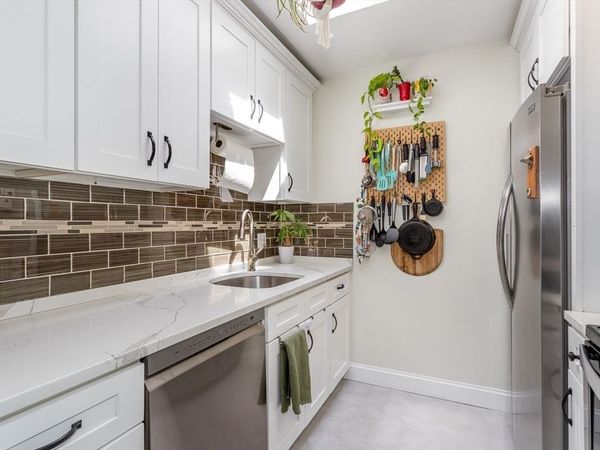 35 Desmoines Rd, Unit 503, Quincy, MA 02169
